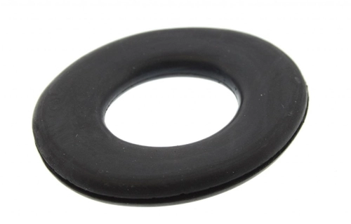 Cappuccio Piaggio in gomma nera per il foro della spia olio Vespa PX Lusso dal 1984. Misure 46x40x9 mm, per configurazioni prive di spia.