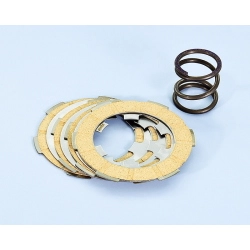 Quattro dischi frizione Polini 230.0013 in sughero per Vespa 50/125 Smallframe e Ape 50 compatibili. Pre-ammollo in olio prima del montaggio.