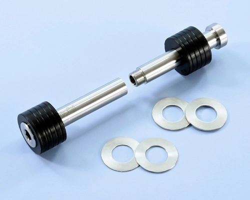 Coppia silent block Polini 214.0142 da 80 Shore per perno motore Vespa 50, 90, Primavera, ET3 e PK compatibili, indicata per assetti sportivi.