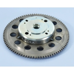 Volano Polini 171.0663 da 1,2 kg e cono Ø20 per Piaggio Ape 50, FL/FL2/FL3 e RST Mix a sei molle compatibili. EAN 8054705042492.