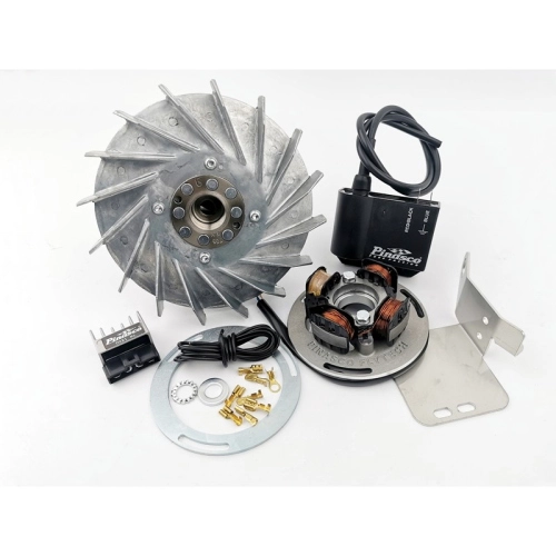 Accensione Pinasco Flytech Touring 26357756: cono 17 mm, volano 2,2 kg, ventola in zama e anticipo variabile per Vespa Wideframe.
