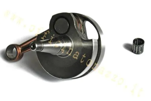 Albero motore Mazzucchelli AMT154 tipo originale: corsa 57 mm, biella 105 mm, spinotto 15 mm e cono 20 mm per Vespa PX 125/150 e TS seconda serie.