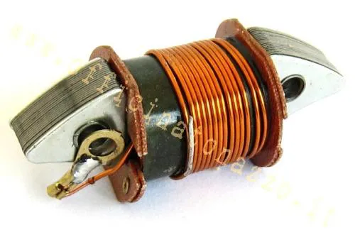 Bobina de luz con distancia entre ejes de 43 mm para Vespa 90 - Primavera (Ref. original Piaggio 156876)