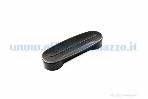 Coprimolleggio forcella CIF 5873-N in plastica nera per Vespa PX e PE prima serie con perno ruota da 16 mm. Verificare la configurazione.