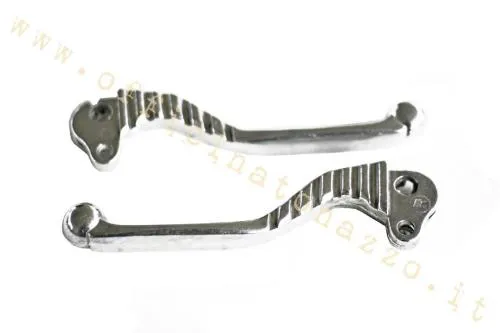 Coppia leve freno e frizione F.A. Italia 1350 Super Sport in alluminio lucido sagomato per Vespa compatibili.