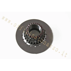 Pignone Z 22 ingrana su primaria Z67 - Z68 per frizione 6 molle Vespa PX