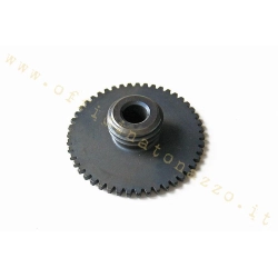 Ingranaggio intermedio del miscelatore per Vespa PX con lubrificazione separata. Confrontare forma e riferimento tecnico 236402.