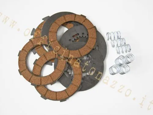 Kit Malossi MHR 5216514 con 4 dischi d'attrito da 108 mm, 3 dischi in acciaio da 1 mm e 7 molle per frizioni Vespa compatibili.