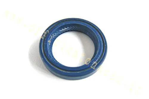 Paraolio Corteco 12011222B in NBR, 24x35x6 mm, per lato volano Vespa PX e PE. Equivalente ai riferimenti Piaggio 431121 e 158962.