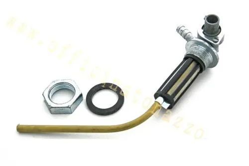 Rubinetto RMS con filtro per Vespa 50, 90, Primavera ed ET3: filetto M24x1,5, uscita carburante a 45 gradi, dado e guarnizione inclusi.