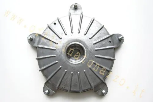 Tamburo posteriore interno 150 mm, per Vespa 50 Special, Primavera ed ET3 con cerchio aperto da 10 pollici. Rif. 100484. di importazione
