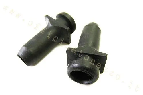 Gommino SIP per l'uscita dei cavi statore dal carter motore di Vespa 160 GS, 180 SS e Rally 200 Femsatronic fino al telaio 0033996.