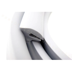 Profilo in gomma grigio cofani per Vespa 125 VNL2T GT - GTR > 71 - Super VNC1T -150 VLA1T GL - Sprint VLB1T> 73 - Sprint Veloce VLB1T> 71 -Super VBC1T