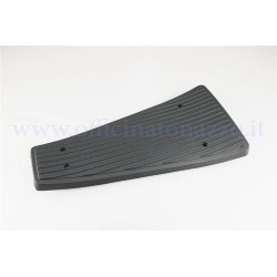 Tappetino centrale Olympia 1219109 in plastica rigata grigio scuro per Vespa PX 125, 150 e 200 Arcobaleno compatibili.