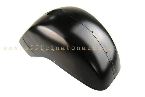 Parafango anteriore per Vespa PE e PX Arcobaleno. Verificare sagoma, fissaggi, fori della cresta e tipo di freno prima della preparazione.