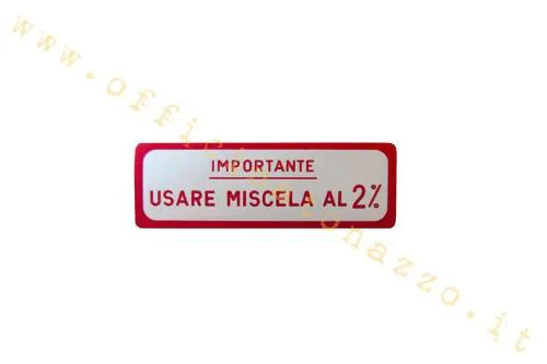 Adesivo 58 x 20 mm con scritta rossa miscela al 2% su fondo argento opaco, per Vespa VNB1T-VNB6T, VBA1T, VBB1T-VBB2T e GL VLA1T.