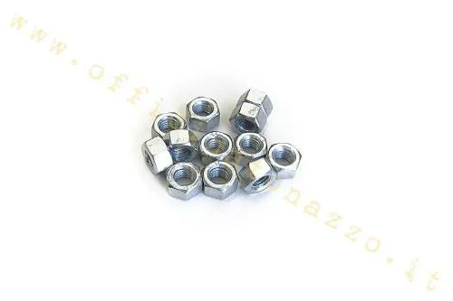 Dado M6 per fissaggi Vespa compatibili. Prima del montaggio verificare passo del filetto, forma, altezza, materiale e classe di resistenza richiesti.