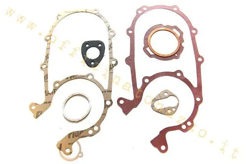 Serie guarnizioni carter CIF 9392-C per Vespa 125 Faro Basso VM1T, VM2T, VN1T e VN2T del 1953-1957. Verificare sigla motore e sagome.