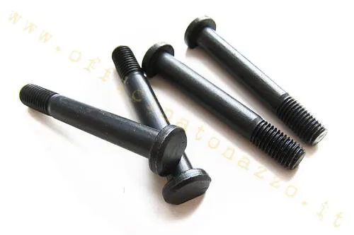 Prigioniero M7x50 mm per fissaggi del carter motore Vespa Largeframe compatibili. Verificare posizione, passo e lunghezza delle filettature.