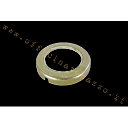 Anello parapolvere Piaggio 243154 in metallo e feltro per mozzo posteriore Vespa PX con paraolio interno, T5 e Cosa. Misura 47x7,5x30 mm.