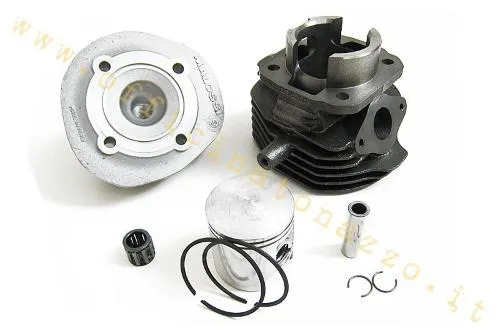 Kit Malossi 317903 in ghisa da 74,6 cc: Ø 47 mm, corsa 43 mm, sei travasi, pistone bifascia e testa emisferica per Vespa e Ape 50 compatibili.