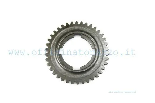 Ingranaggio cambio 3a marcia Z38, diametro 100,2 mm e centro 4,88 mm, per Vespa Rally e P/PX con crociera bombata e albero cambio tipo antico.