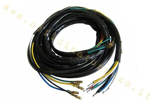 Cablaggio completo CIF IE/5010 a tre luci per Vespa 125 VM2T, VN1T-VN2T e 150 VL1T, configurazione originale senza batteria.