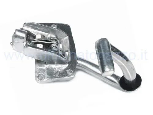 Pedale freno posteriore Premium Quality 30038000 con base tonda e molla per Vespa 50, 90, Primavera ed ET3. Verificare forma e attacco del telaio.