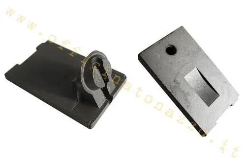 Valvola gas Dell'Orto 04, sigla 8492.4, per carburatori SI 24.24 di Vespa Rally 200, P200E e PX200 con configurazione compatibile.