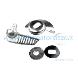 Levetta sportello lato motore per Vespa 50 - Primavera - ET3