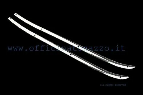 Coppia listelli Olympia lucidi per fissare il tappetino centrale al tunnel di Vespa VNB, VBA, VBB, Super, GT, GTR, TS, GL, Sprint e Rally.