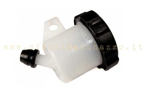 Serbatoio esterno SPIEGLER 30551500 per liquido freno: capacità 15 ml, raccordo tubo a 45° e peso 29 g.