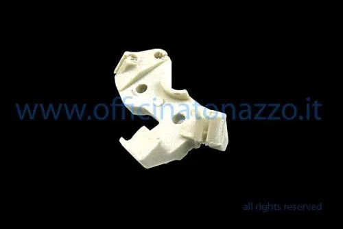 Piastra in plastica per il fermo delle guaine nel manubrio Vespa 125 Primavera ed ET3. Riferimenti Piaggio 020274, 073555 e 735555.