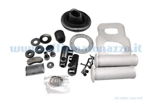 Kit Ricambio Rapido di 25 parti in gomma per il ripristino di Vespa 50 prima e seconda serie e Vespa 125 Primavera compatibili.