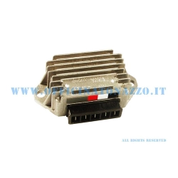 Regolatore RMS 58074R da 12 V 20 A con cinque terminali per Vespa PK50 XL N, Rush, FL e PX dal 1998 con batteria.