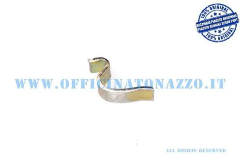 Placa de enganche del muelle del caballete para Vespa (Ref. Original Piaggio 077252)