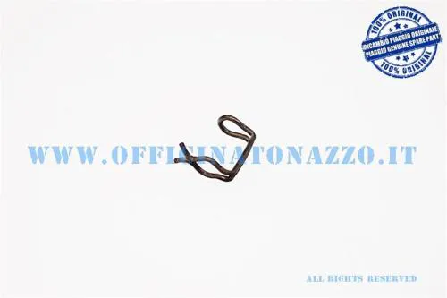 Molla di sicurezza per fissare la levetta del comando starter su Vespa PX e T5. Equivalente al riferimento Piaggio 183321.