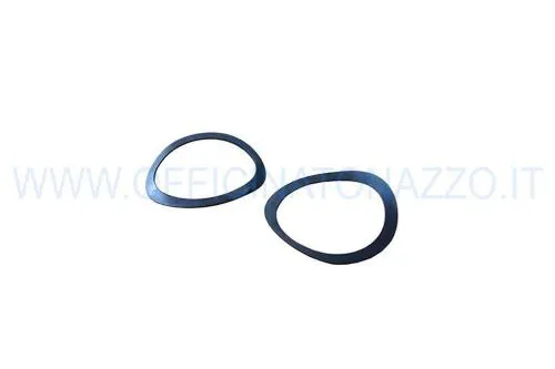 Rondella elastica 30,5x24,5x1 mm per tubi comando cambio o acceleratore Vespa. Confrontare diametri, spessore e configurazione originale.