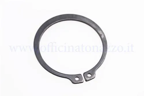 Anello Seeger interno Ø47x1,75 mm per cuscinetto albero cambio Largeframe e cuscinetti frizione/campana Smallframe. Riferimento 006647.