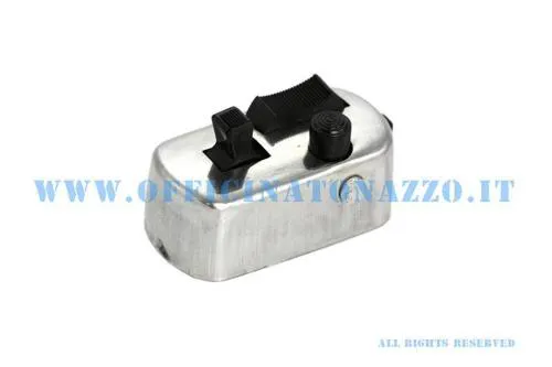 Devioluci UNI AUTO 4089339 per Vespa convertite a 12 V: contatto clacson normalmente aperto, kill switch, pulsante rotondo e coperchio cromato.
