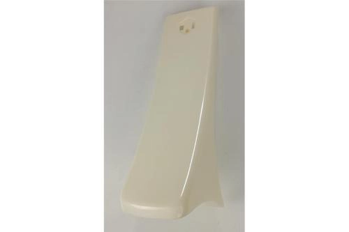 Maschera copristerzo anteriore per Vespa PK 50 V, FL, FL2, HP e N. Verificare profilo, aperture e fissaggi prima del montaggio.
