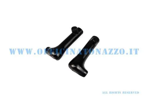Coppia di piedini Ariete in gomma nera, foro 15 mm, per cavalletti Vespa VNA, prime VNB, VL, VB, VBA, prime VBB e GS.