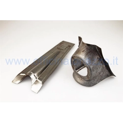 Copristerzo completo in metallo da saldare stemma rettangolare Vespa 50- N (solo modello rosso) - 90