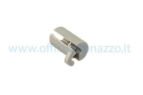 Portalampada contachilometri nero Olympia 62081 per Vespa Primavera, ET3, GTR e Rally compatibili. Riferimento Piaggio 163190 comparativo.