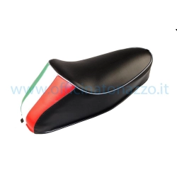 Sella monoposto Dieffe con gobba tricolore per Vespa 50 R e 50 Special. Rivestimento nero e struttura a molle per configurazioni classiche.