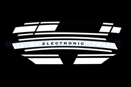 Adesivo Vespa Electronic in finitura bianco lucido per Vespa 125 Primavera ET3. Verificare sagoma, dimensioni e posizione prima dell'applicazione.