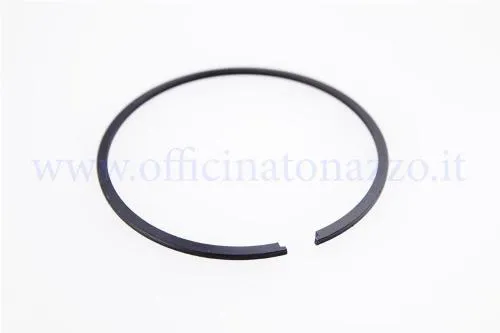 Fascia elastica Polini 206.0368 da 57,8 x 1,5 mm per kit 130 cc in ghisa Vespa Smallframe. Un pezzo; esclusi i cilindri Evolution in alluminio.