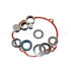 Kit CIF 10058-K per mozzo posteriore monomarcia di Piaggio Ciao, Si, Bravo e Boxer: quattro rullini, due tenute, rondelle e guarnizione.