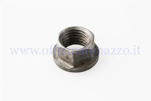 Dado frizione esagonale Pinasco 25070102 M12 per Vespa PX, T5 e altre Largeframe compatibili; sostituisce la ghiera a castello originale.