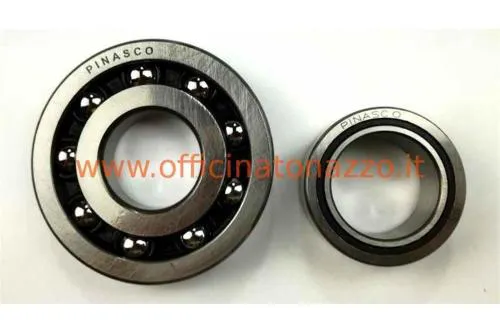 Kit Pinasco 25412900 per Vespa PX, PE e Largeframe compatibili: cuscinetto a rulli 25x38x15 lato volano e a sfere 25x62x12 lato frizione.